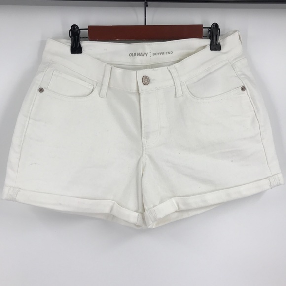 white denim boyfriend shorts